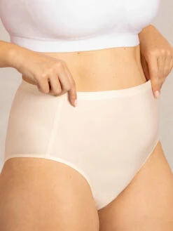 Outlet 🔔 Truekind® Seamless Stretch Mid-Waist Brief 🔥